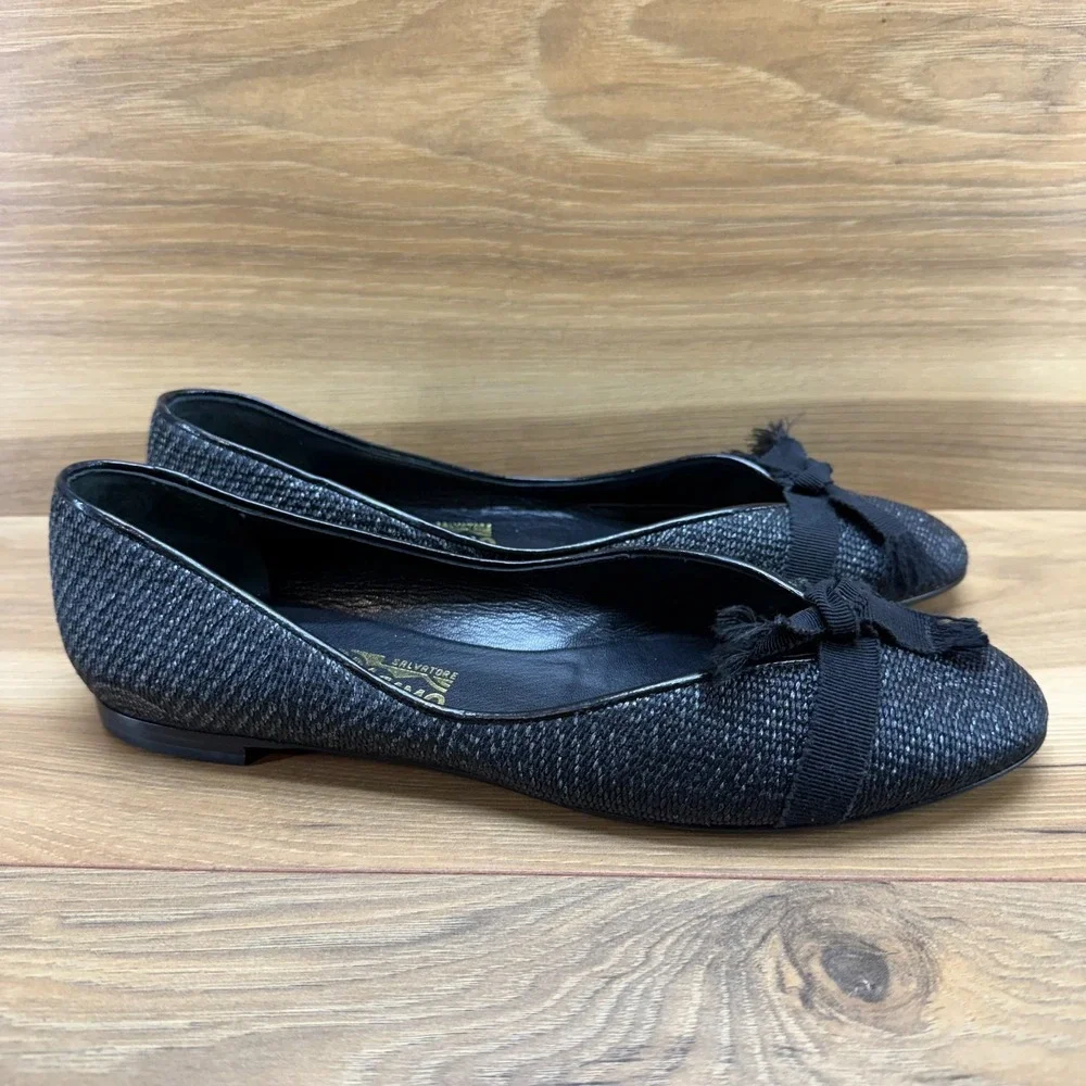 Salvatore Ferragamo Varina Raffia Woven Flats 10 B Womens Black Bow Slip On